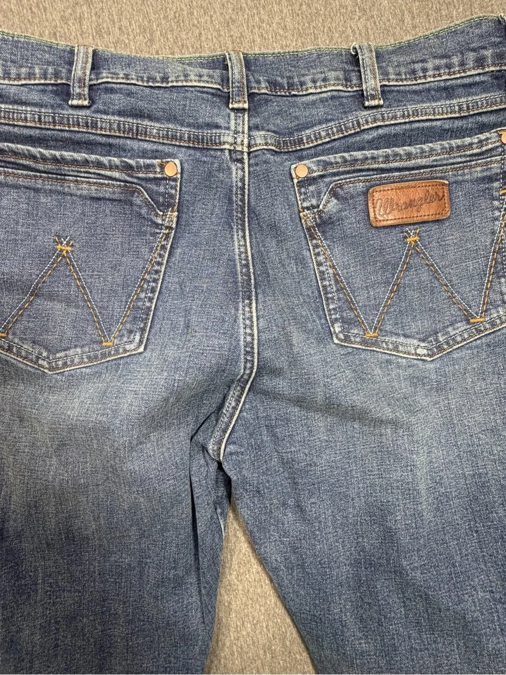 Wrangler Retro Slim Straight 34x36 Mens Blue Jeans Denim